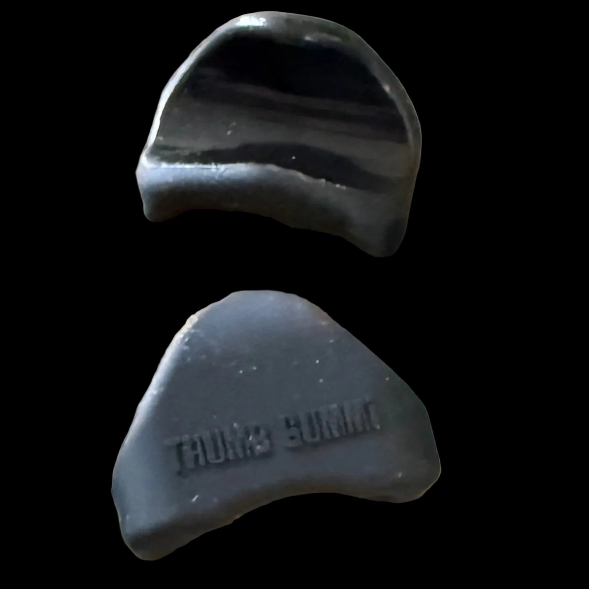 Flute accessory improving student hand position